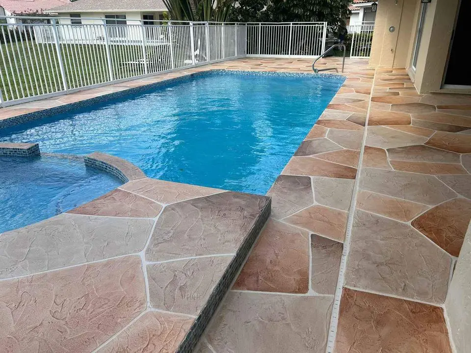 Albuquerque licensed contractor performing pool deck resurfacing